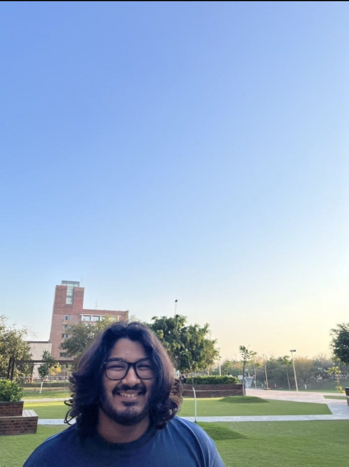 Edinburgh IB Economics tutor named Arya Edinburgh IB Economics tutor named Arya