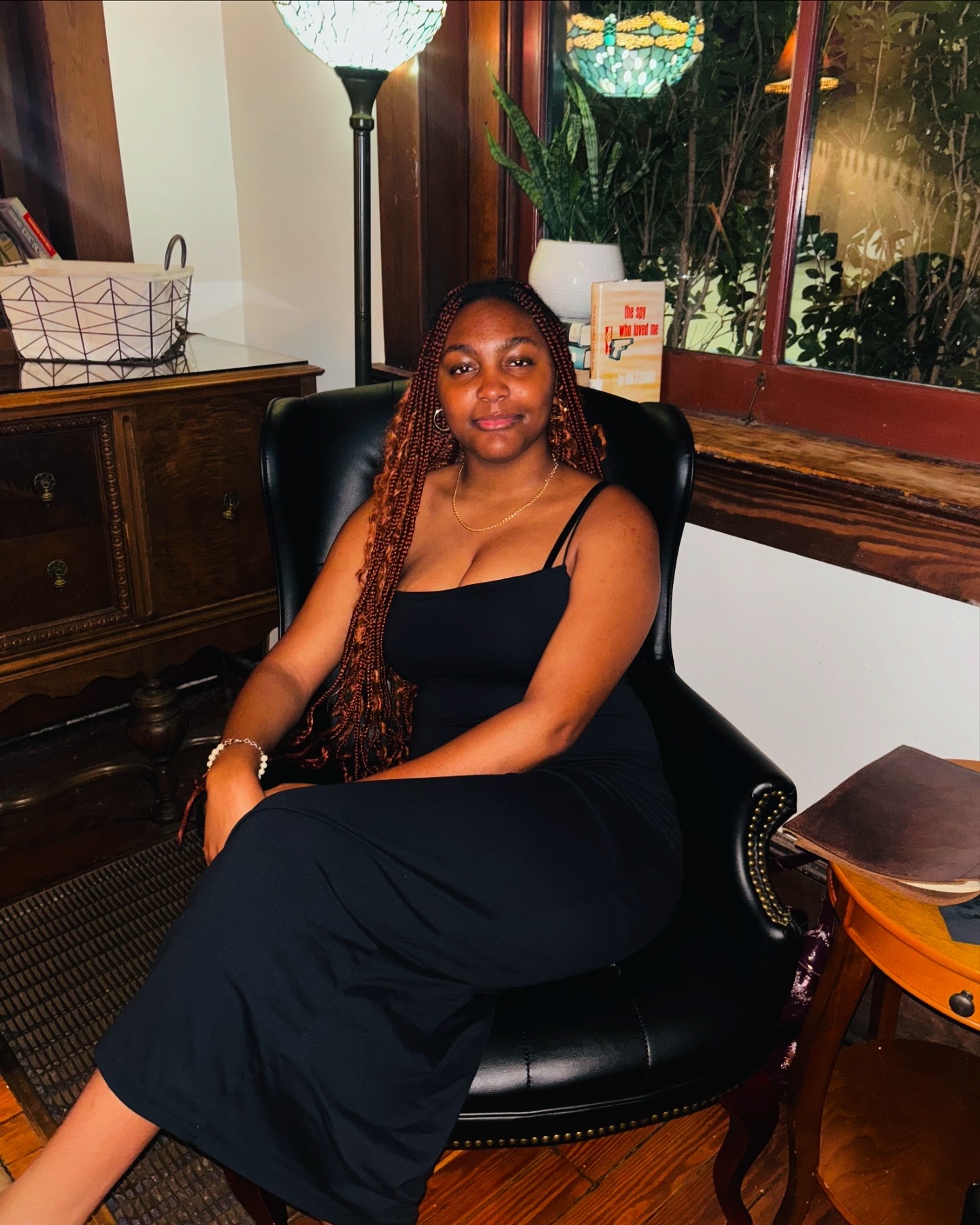 Birmingham Women's Studies tutor named Deroneka