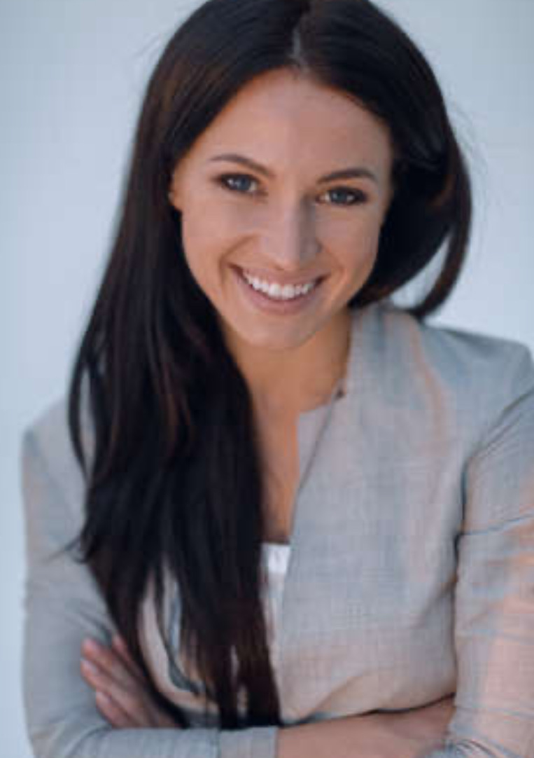 Cambridge Linguistics tutor named Sarah