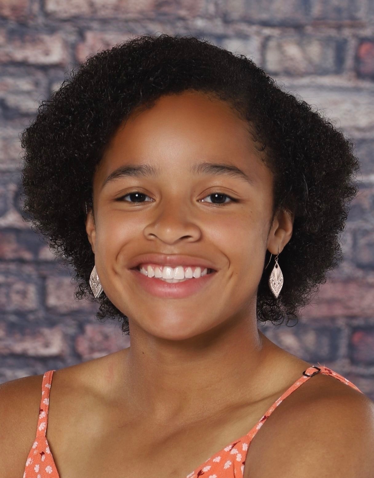 Edinburgh Middle School Social Studies tutor named Alyssa