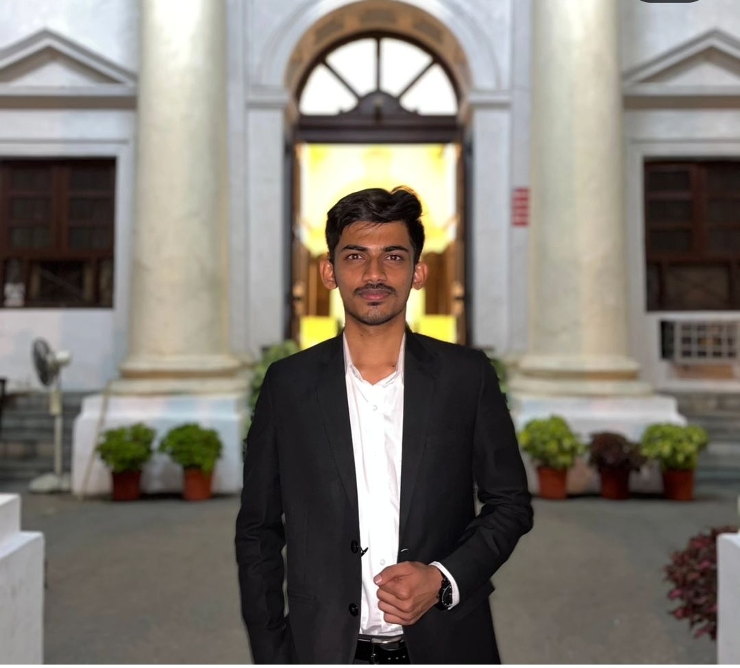 Leeds Fluid Mechanics tutor named mohit Leeds Fluid Mechanics tutor named mohit