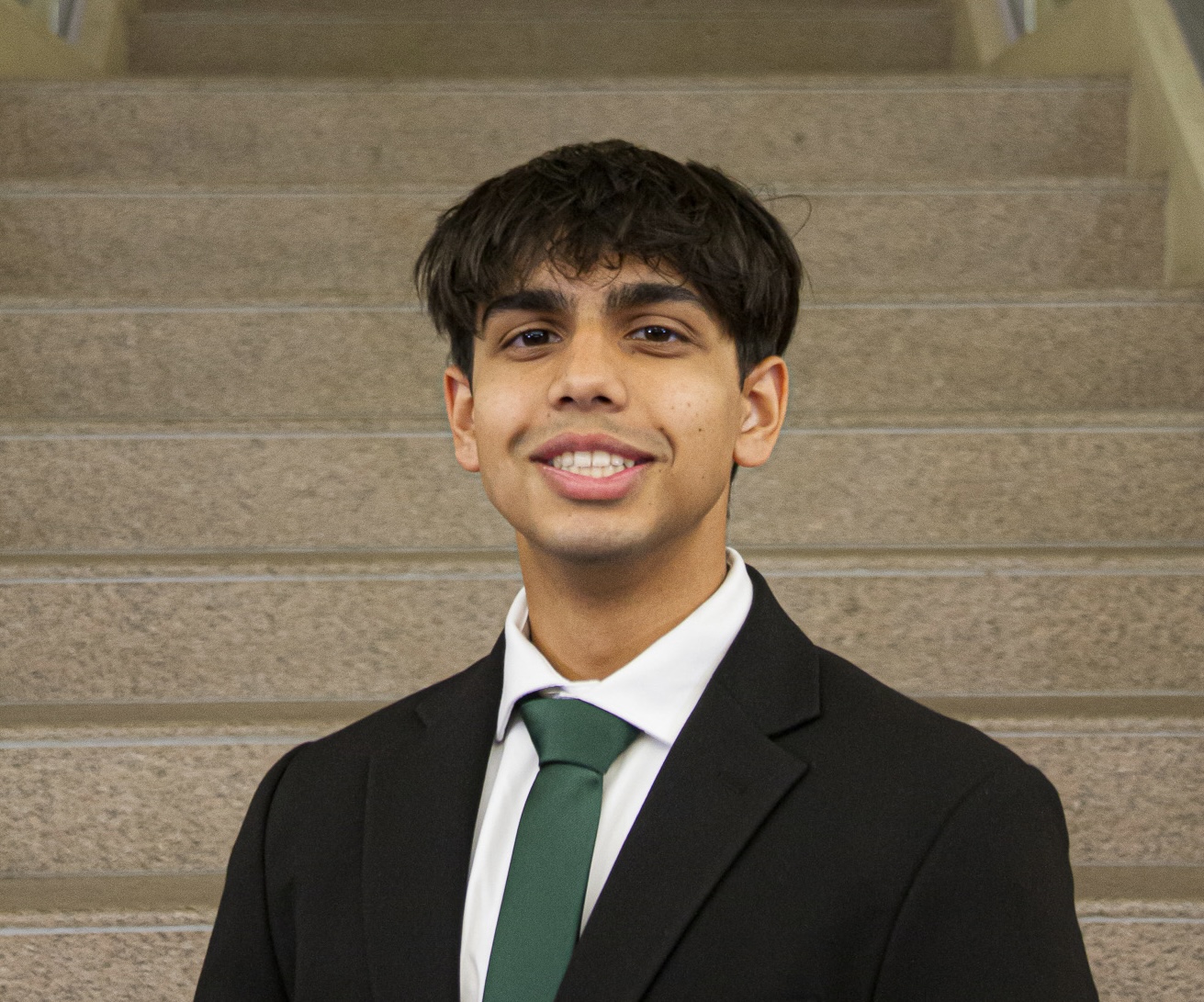 Bath IB Economics tutor named Archis