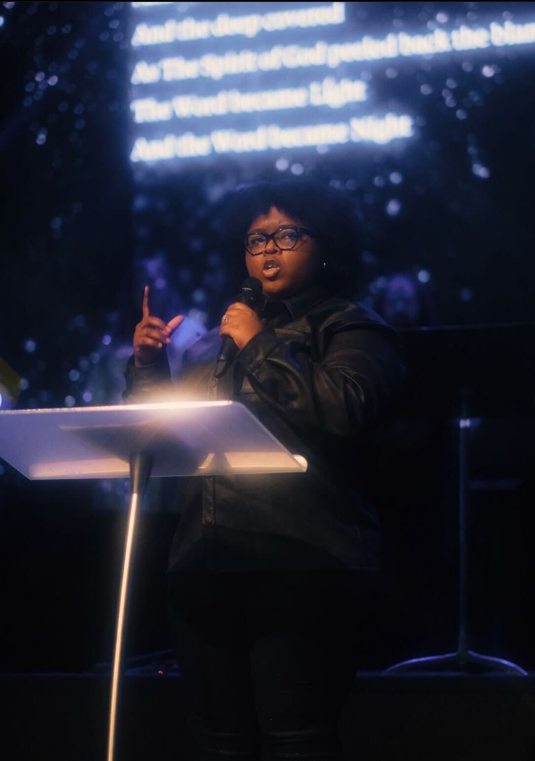 Cambridge Grade 12 Data Management tutor named Janelle