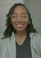 Belfast Painting tutor named Makayla