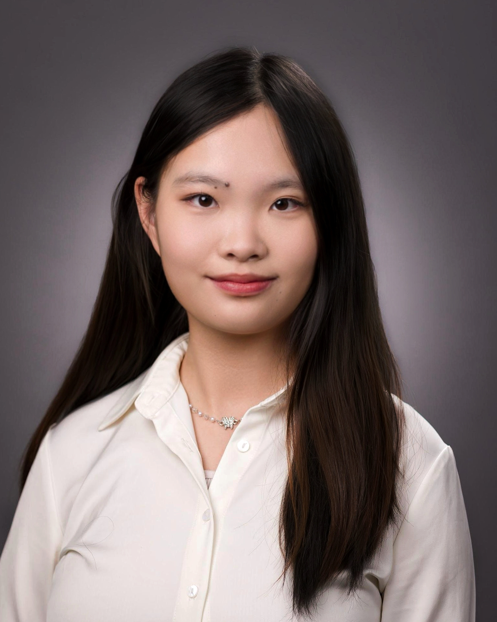 Montreal Grade 9 Mathematics tutor named Victoria