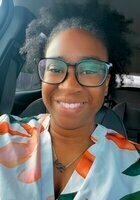 Glasgow Drawing tutor named Alaia