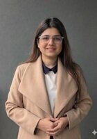 Burnaby SQL tutor named Harshita