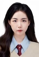 Woodbridge Mandarin Chinese tutor named Yi