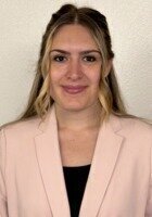 Windsor UK GCSE Italian tutor named Gaia