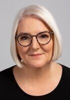 Montreal Technology and Coding tutor named Lorna Montreal Technology and Coding tutor named Lorna