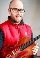 Belfast Violin tutor named John