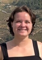 Edmonton Portuguese tutor named Lucy